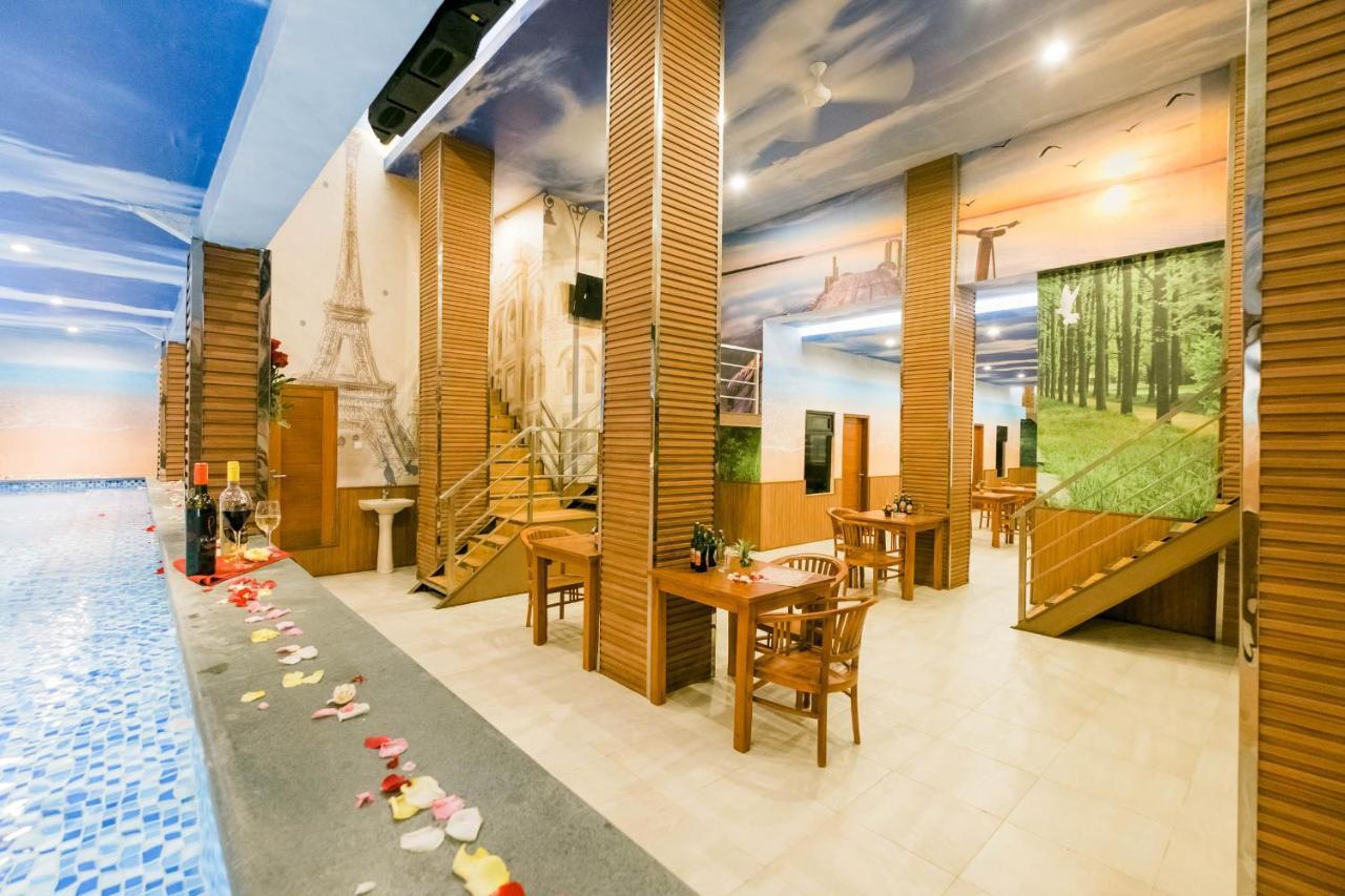 Caroline Hostel Canggu Exterior foto